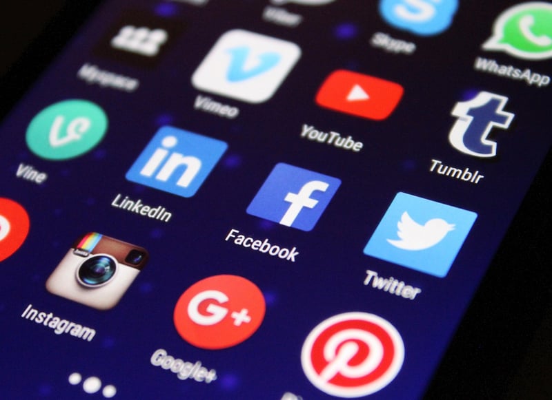 Social media and celebrity scandals